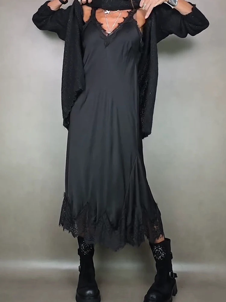 Fashion Backless Solid Color Party Dress Sexy Lace Patchwork Satin Suspender Dress Elegant V-neck Sleeveless Women's Long Dress