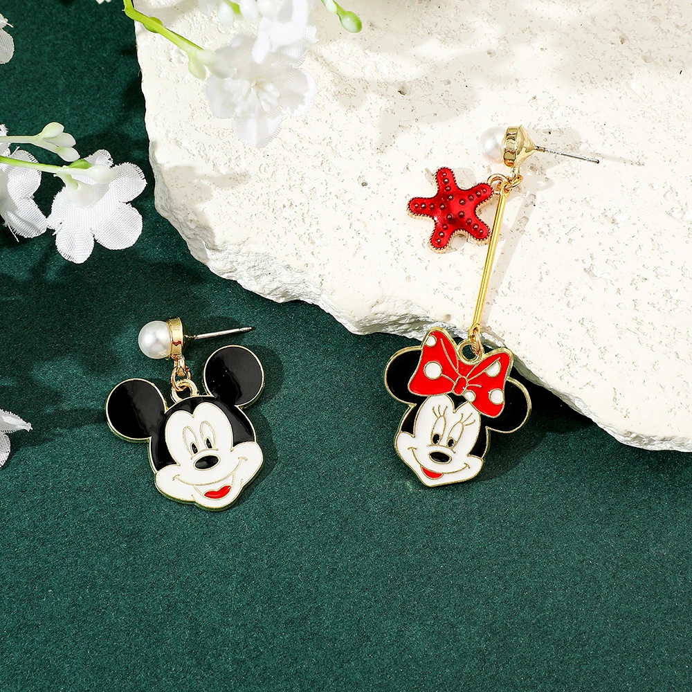 Disney-Mickey Minnie Mouse Earrings for Girls, Ear Clips, Asymmetric, Cartoon, Party Daily Accessories, Fashion Jewelry Gifts