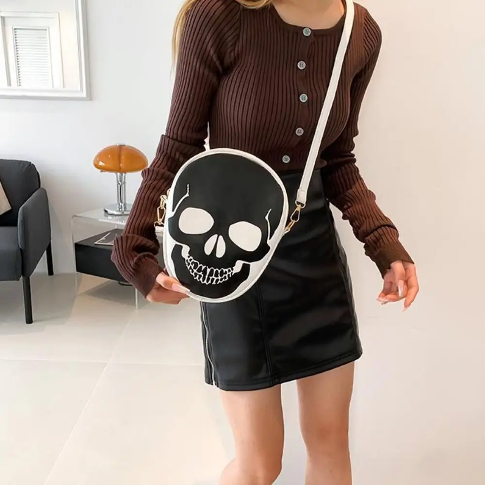 

Portable Creative Halloween Skull Shoulder Bag Gothic Devil Ghost Crossbody Bag Purse Novelty Leather Candy Bag Unisex