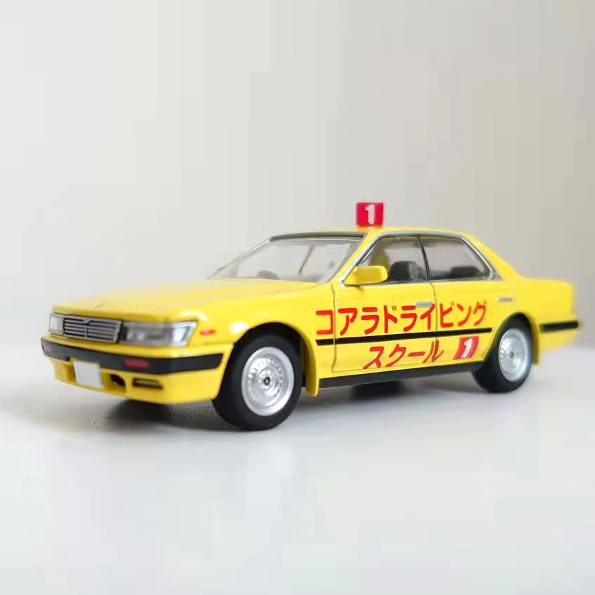 TOMYTEC Tomica TLV 1:64  LV-N260a Sea Nissan Crown trainer car model collection display gifts