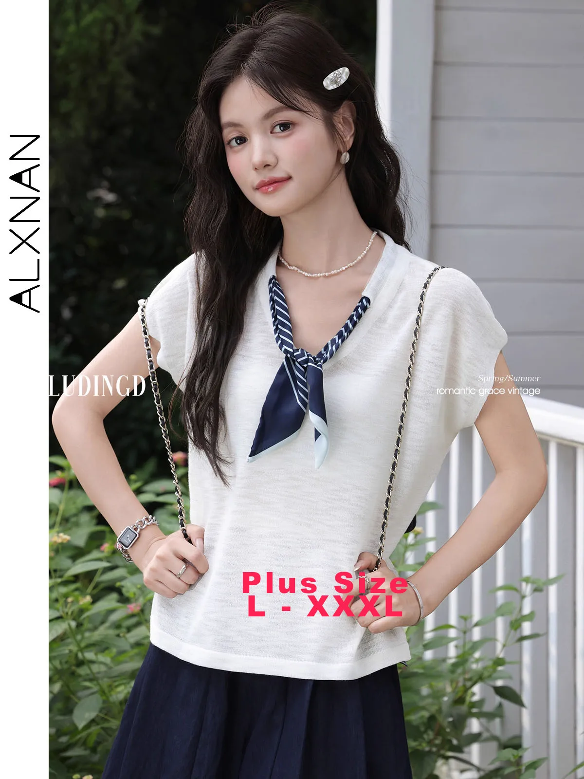 

ALXNAN Plus Size T-shirt White V-neck Bow Tie Design Thin T-shirts 2025 Summer Elegant Office Lady Short Sleeve Knit Tops D11924