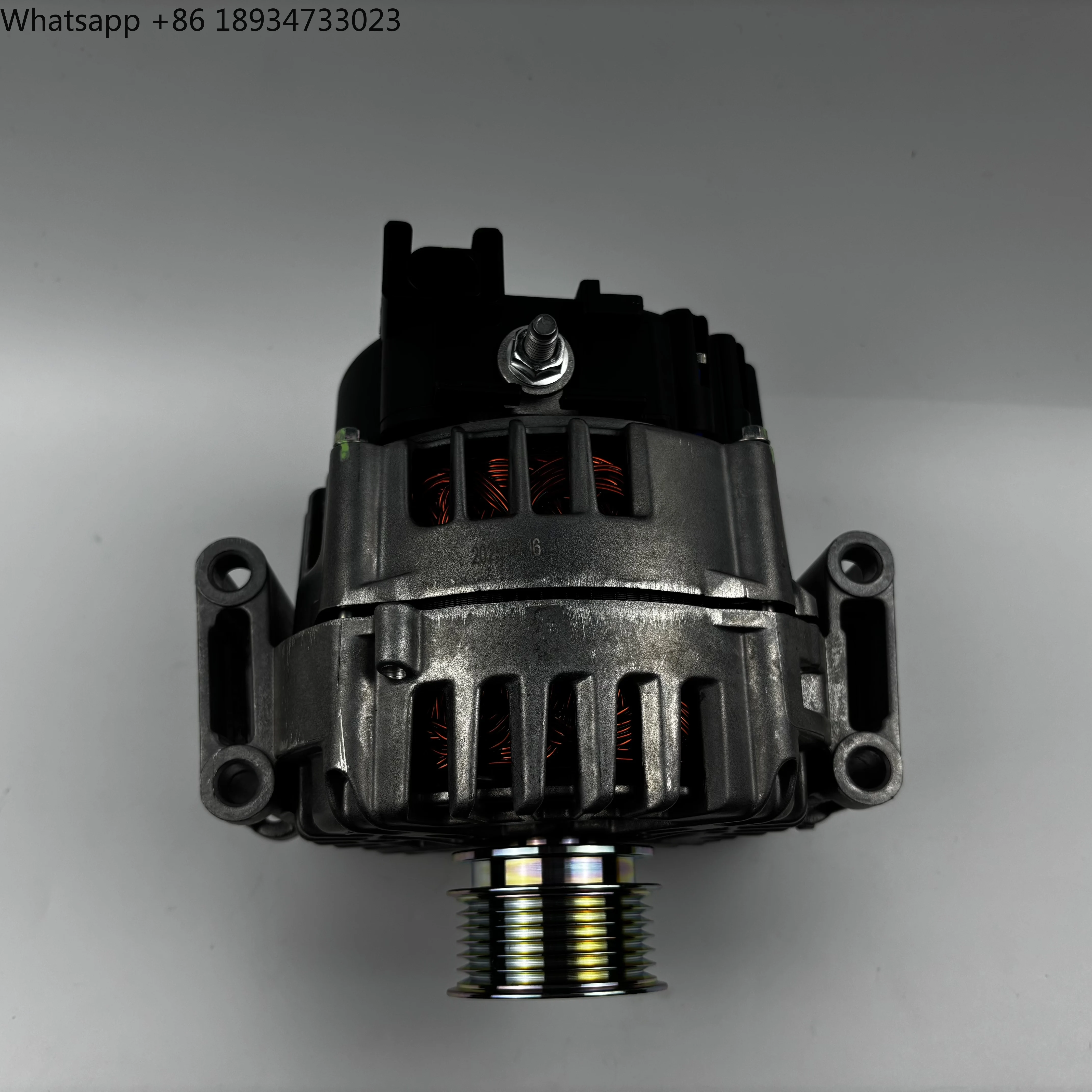Suitable for Mercedes-Benz M276.820 M276.823 Alternator 0009061722 A0009061722 Valeo 439842 440567 Original 12V 200A Alternator