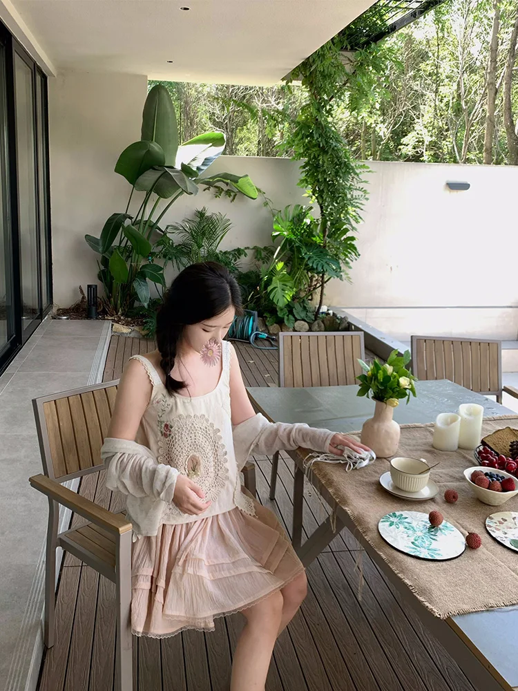 

Handmade Patchwork Embroidery Vintage Handhooked Top Women's Vest Clothing ZNG OP Fruit Tree Collection Summer Thin Regular...