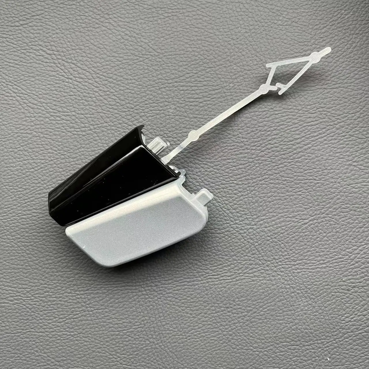 5NH807155 Frontstoßstangen-Anhängerabdeckung Anhängerkupplungsabdeckung für VW Tiguan L Tiguan X 2022-2023 5NH 807 155 – Detail 6
