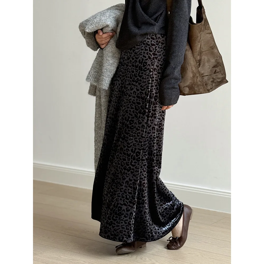 

Бархатная юбка в стиле ретро с леопардовым принтом для женщин, осенняя длинная юбка трапециевидной формы с высокой талией для похудения и бедер