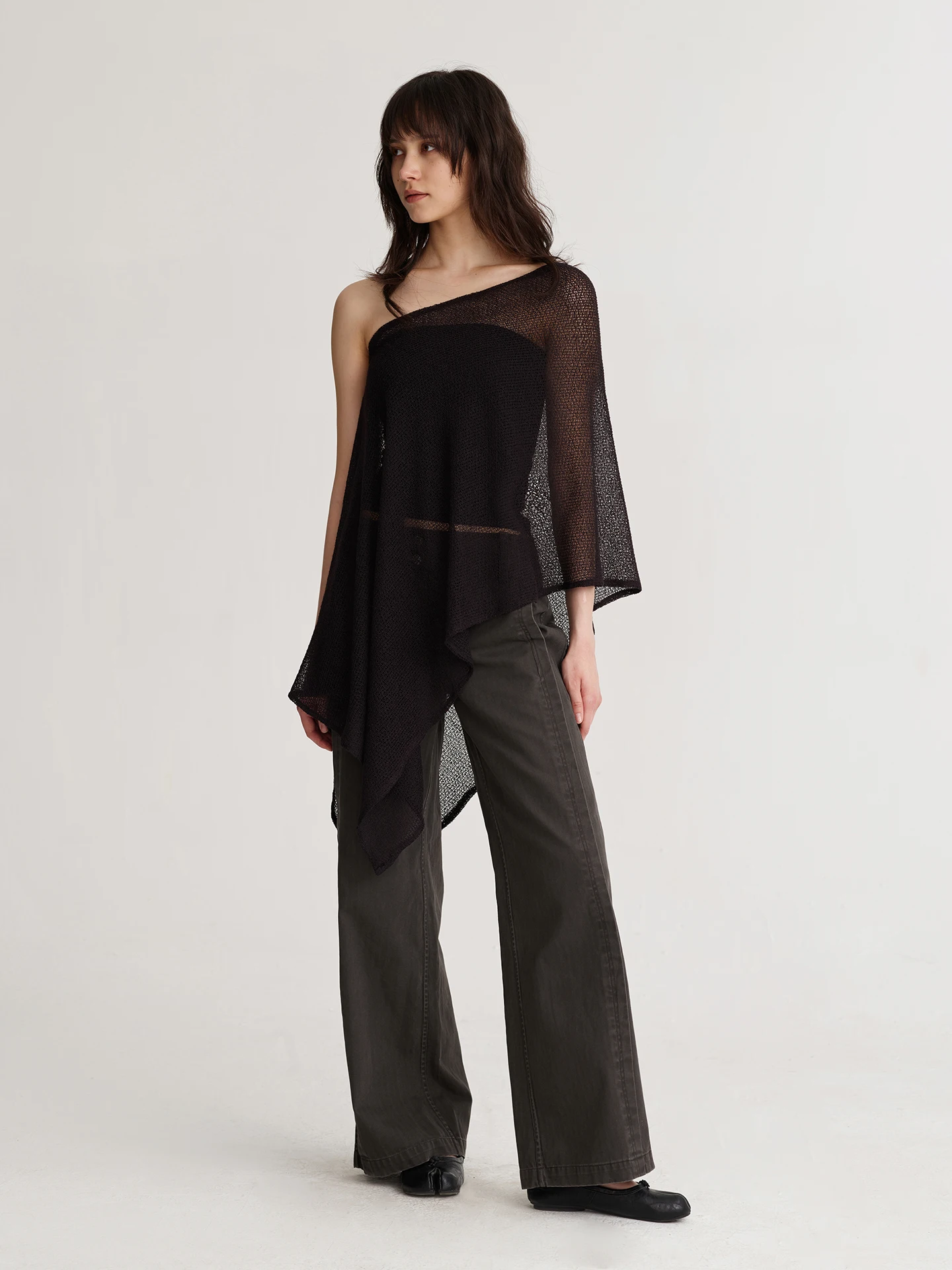 Dozzease Textured Hollow out Sunscreen Shoulder Wrap Casual Slouchy Top Black with Cup Pad Tube Bra Loose Feel Cloak