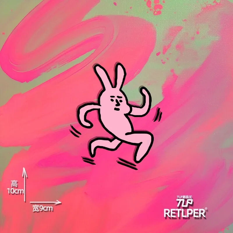 Retlper Hollow-Out Sticker Originele Pink Enchantress Running Pink Rabbit Leuke waterdichte sticker voor auto's en motorfietsen