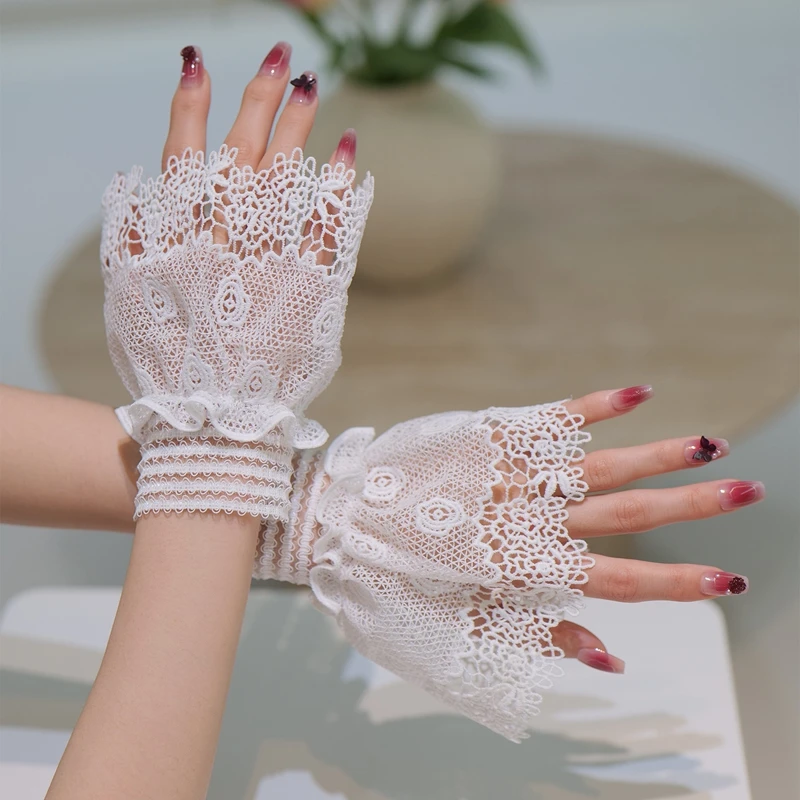 Lolita Detachable Hand Sleeves Bridal Wrist Decorative Fake Cuffs Lace Fingerless Gloves For Cosplay Party
