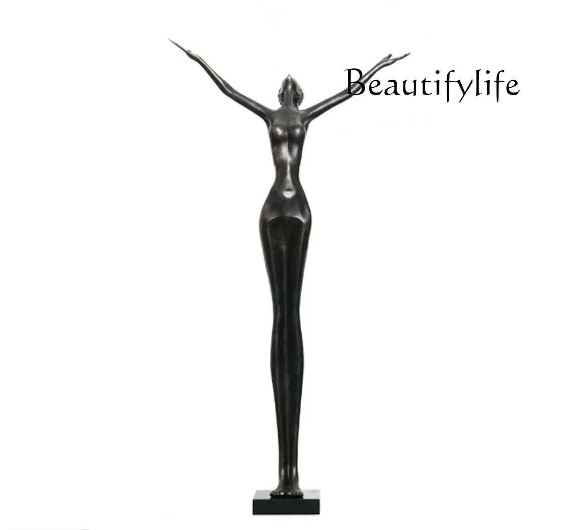 Simple modern living floor-to-ceiling sculpture looks to the future abstract figure hotel entrance decoration large ornament