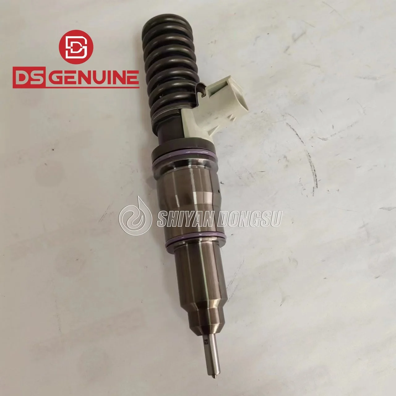 High Quality NEW EPA10 0BD13 MP8 D13 Fuel Injector 85013611