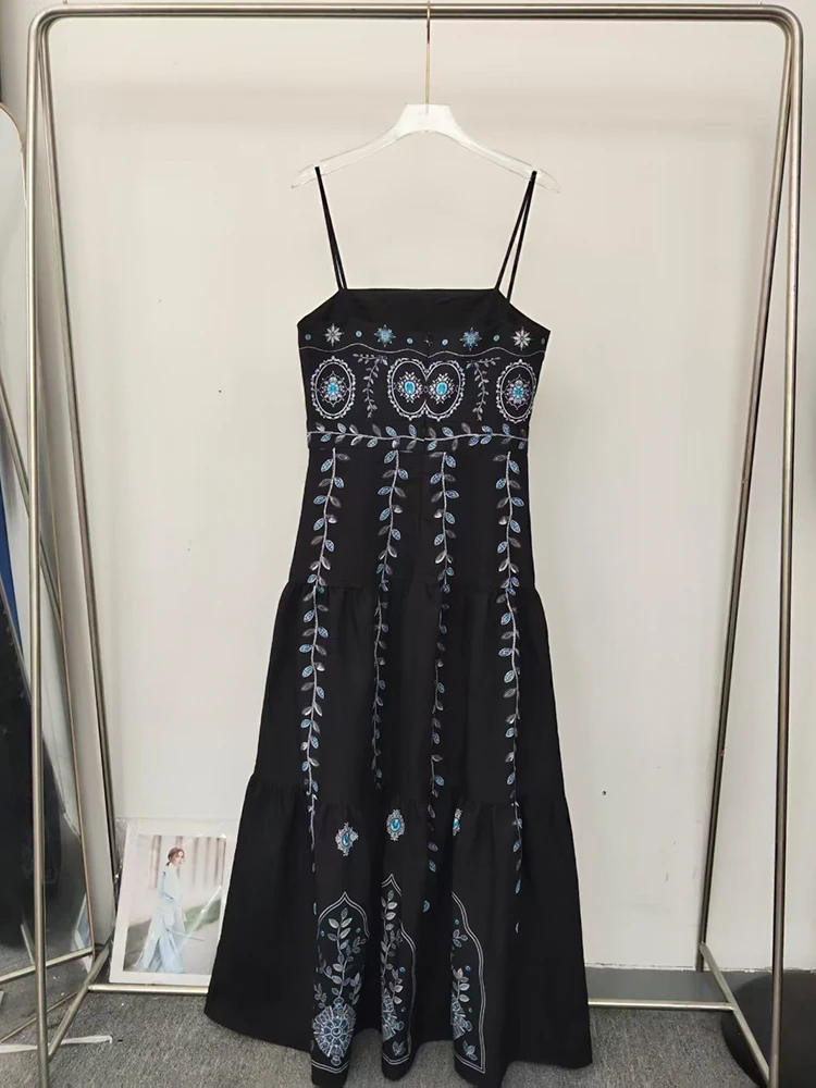 Retro positioning printed sexy camisole dress 2026 summer women's fashion multi-level pleated loose A-line fluffy skirt