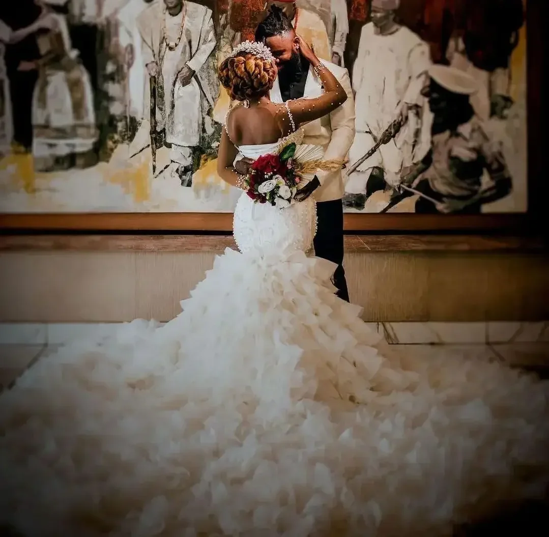 Maßgeschneiderte lange Ärmel Meerjungfrau Brautkleider Brautkleid Perlen Rüschen Kristalle Perlen U-Ausschnitt nach Maß Vestidos De No