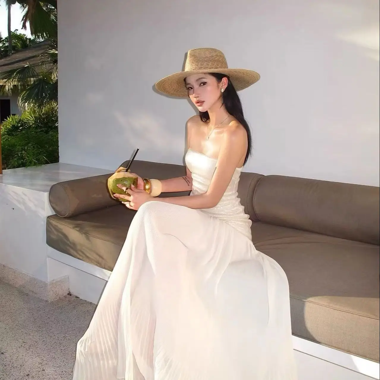 شاطئ البحر فستان مناسبات الصيف عالية الجودة الشعور بالمشاهير التطهير الطابق صافي الشاش تنورة صديرية دائرية فستان مطرز فام