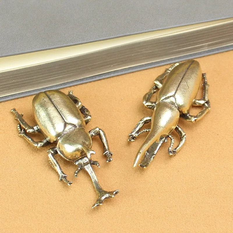 1 Pair Chinese Pure Copper Beetle Brass Solid Longicorn Tabletop Tea Pet Crafts