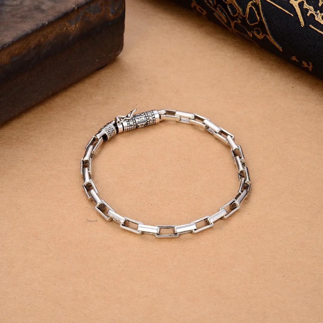 

S925 sterling silver jewelry fashioncasual round buckle bracelet thai silver personalized trendy ins bracelet for men