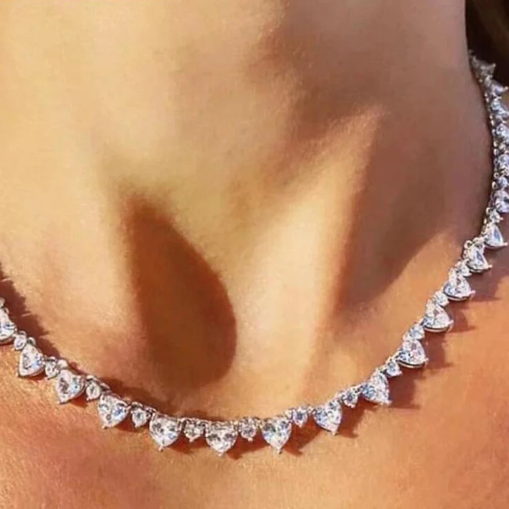 Walentynki 2026 Ślub Zaręczyny Biżuteria Damska Iced Out Bling 5A Serce Cyrkonia Sześcienna 16 cali Naszyjnik Tenisowy Choker z Cyrkoniami