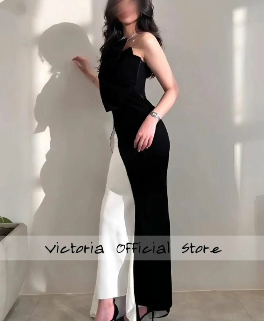 Dubai blanco y negro lujoso Split Sweetheart vestidos de noche para mujer 2025 mujeres Dubai vestido largo de fiesta personalizado