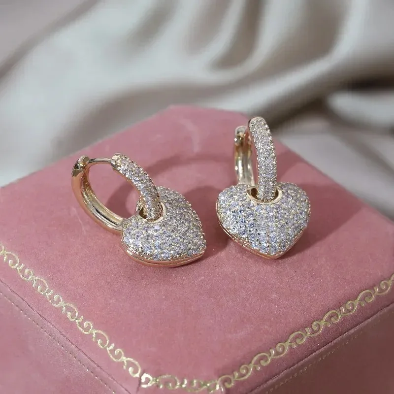 

TUES Korean Popular fashion jewelry copper inlaid with zircon love pendant earrings Luxury women's party accessories