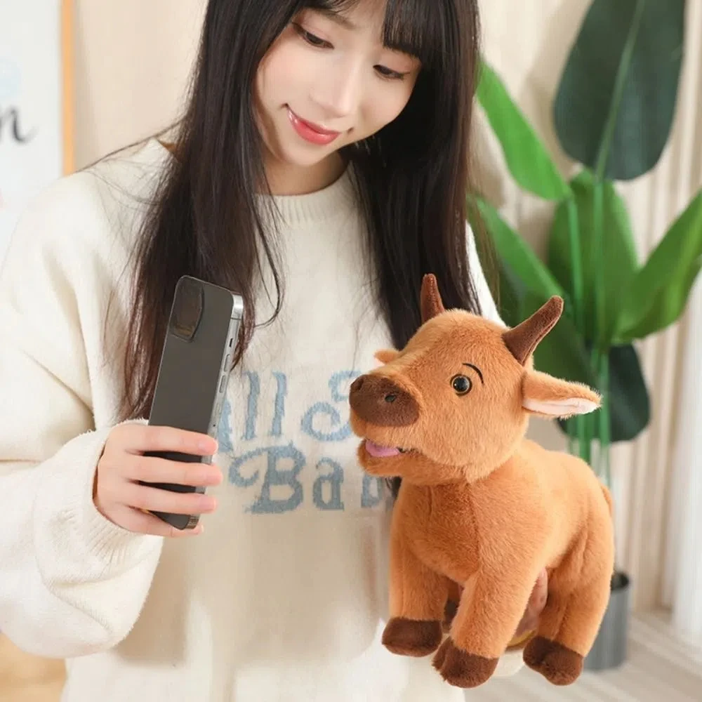 かわいい 25-60 センチメートルぬいぐるみ牛コンパニオン人形シミュレーションスーパーソフトバッファローぬいぐるみ無地漫画子牛人形デスク