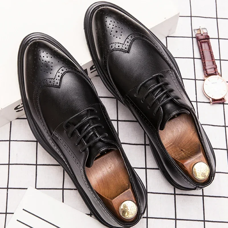 

High Quality Brogues Men's Dress Shoes Classic Casual Business Shoes Men Trend Wedding Formal Office Oxford Leather Shoes Men