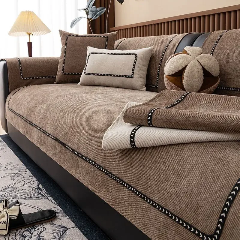 Vintage-Style Chenille Sofa Slipcover Non-Slip Pet-Friendly Couch Mat for All Seasons Fits Single To Four-Seater Sofa Cover