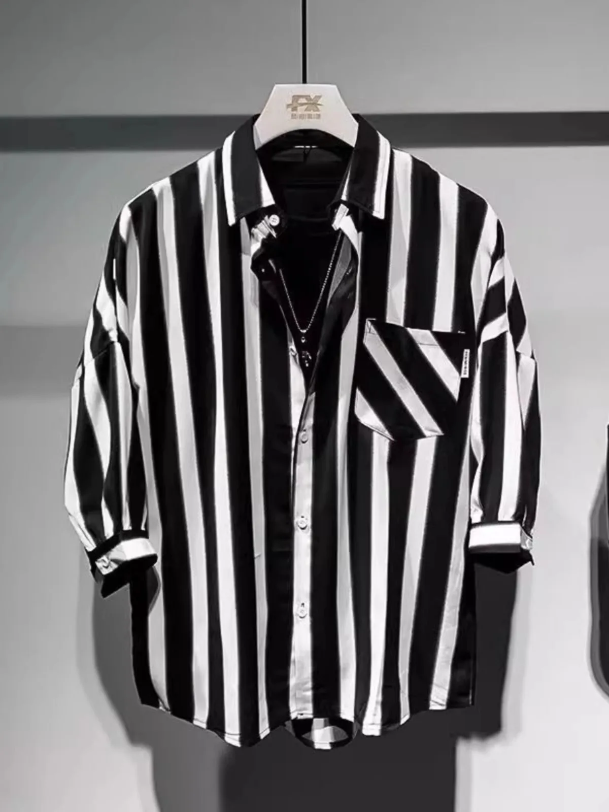 

Летняя свободная мужская полосатая рубашка с коротким рукавом: дышащая, удобная, модная, простая, повседневная одежда для подростков