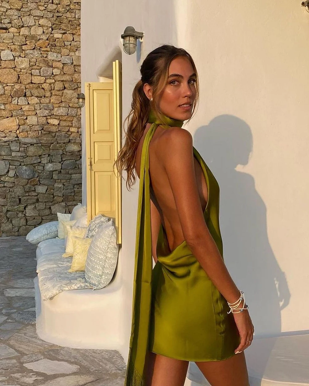 Verngo Sleeveless Party Gown Strapless A Line Mini Dresses Women Green Backless Evening Dress Satin Short Prom Gown Customized
