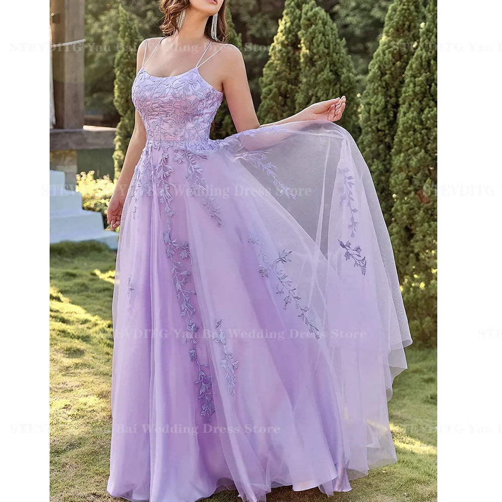 สีม่วงอ่อนลูกไม้A Ppliquesพรหมเดรสสําหรับผู้หญิงแขนกุดชั้นความยาวA-Lineชุดโอกาสที่เป็นทางการค่ําพรรคชุด