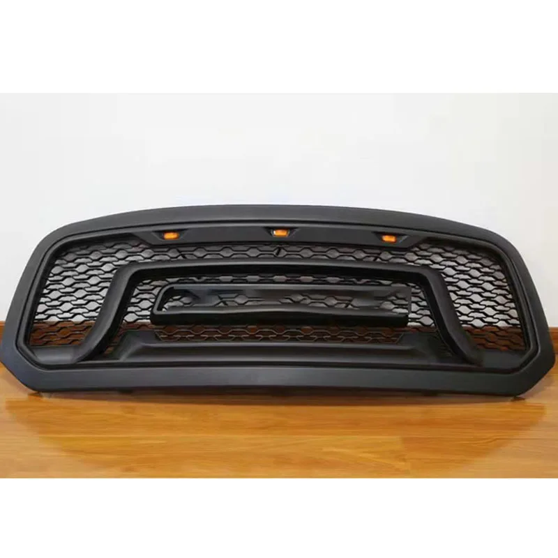 

Suitable for Ram 1500 middle net 13-18RAM1500 middle net, modified Dodge net, long horn net