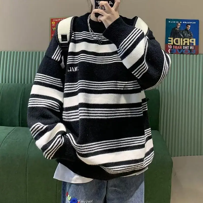 Fashionable Korean Style Dark Green Striped Sweater Men\'s Autumn and Winter Retro Y2K Lazy Round Neck Sweater Jacket Tops