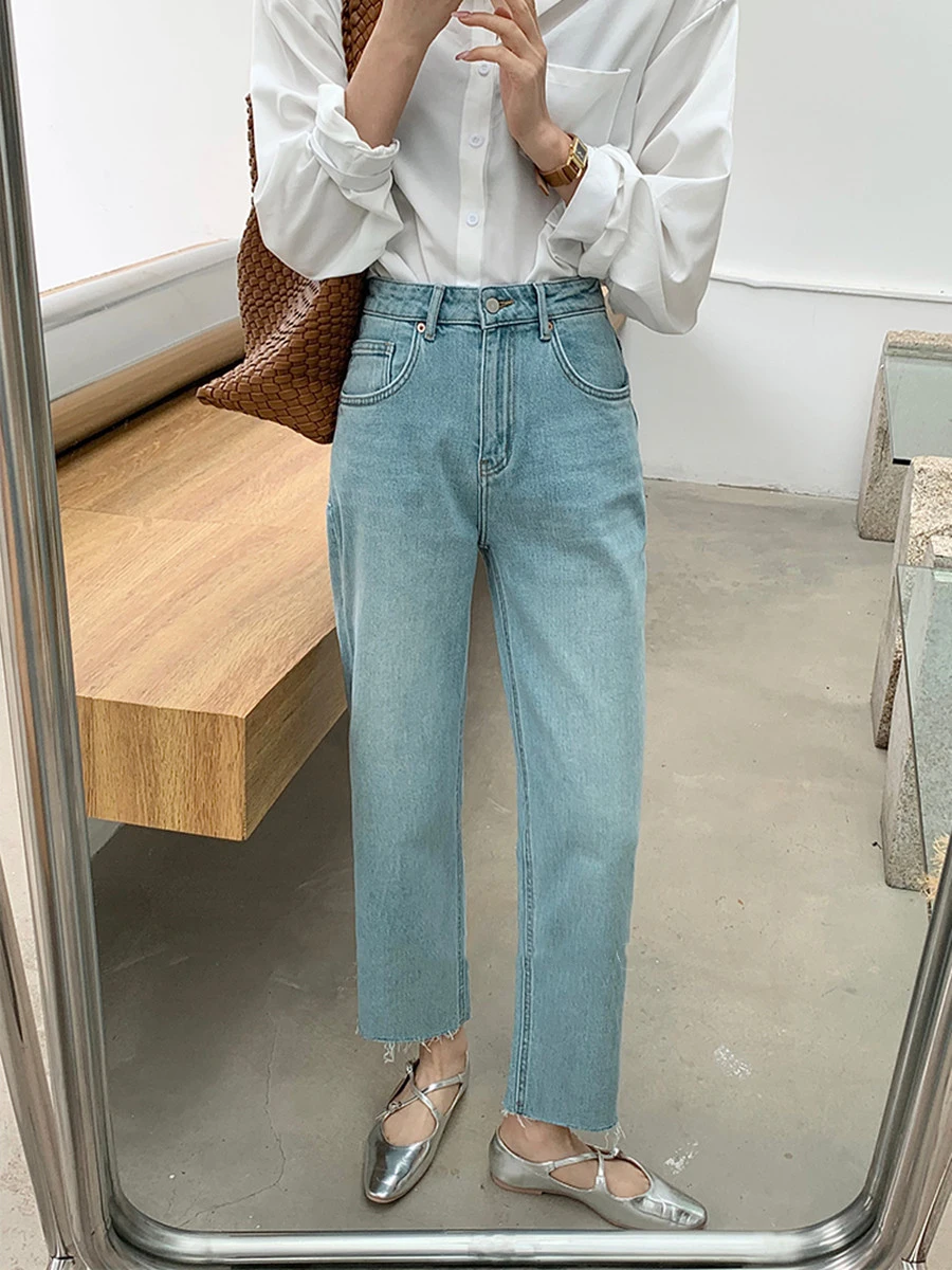 High Waist Woman Jeans 2024 Autumn New Arrivals Blue Color Botton Burrs Straight Korean Fashion Elegant Jeans Women Hot Sale