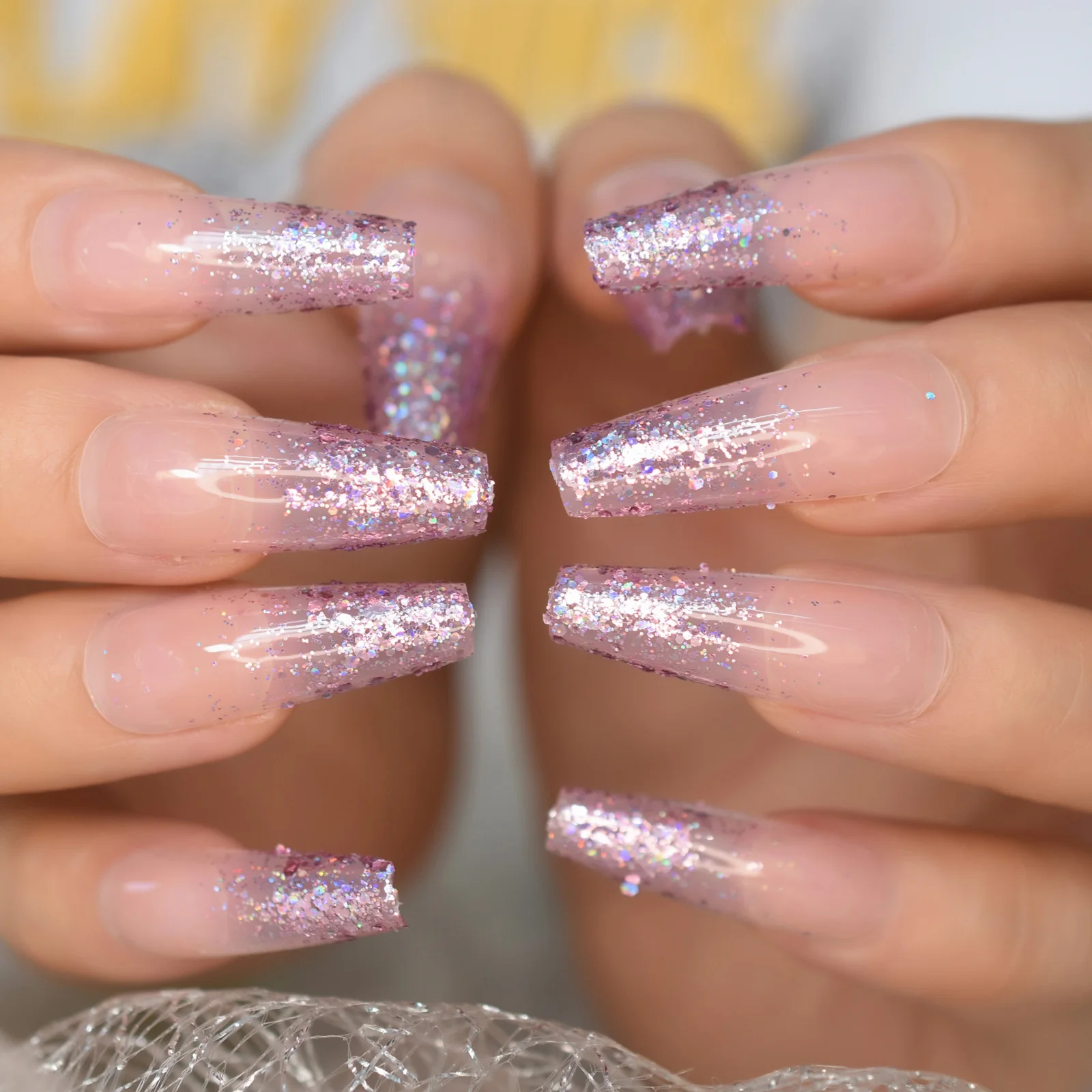 Punte per unghie a bara extra lunghe Premere su glitter acrilici Top Nail Pink Glitter Lucido Fresca manicure di lusso a casa da indossare ogni giorno