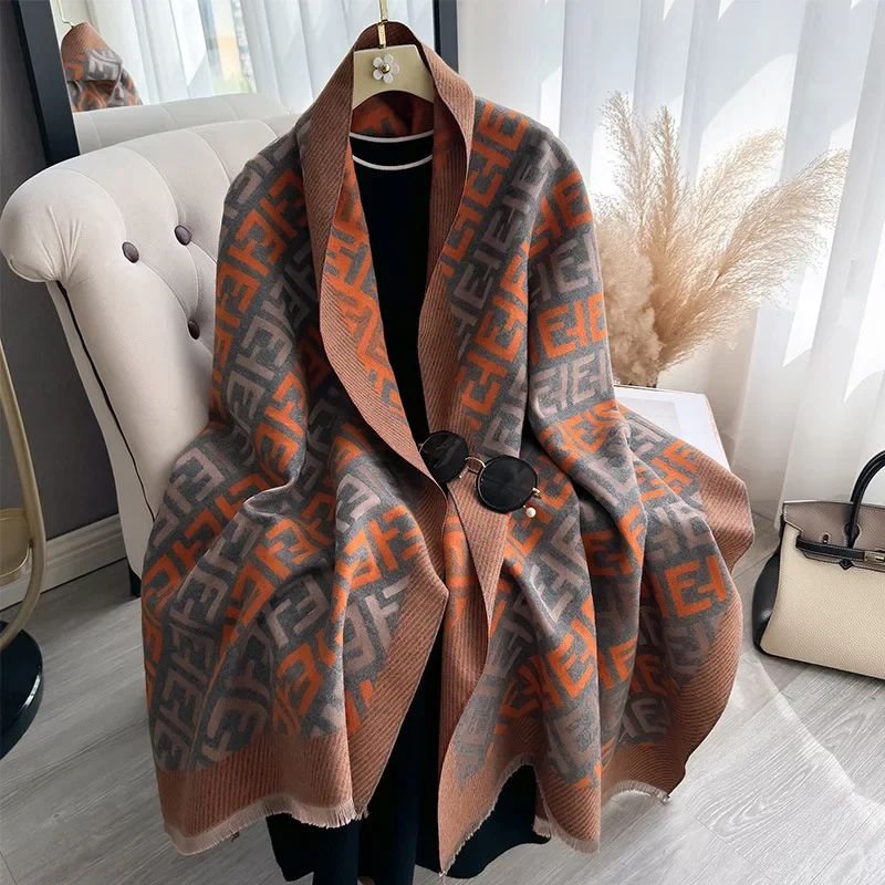 2024 Autumn and Winter New Letter Pattern Scarf Femal Simple Retro Imitation Cashmere Fringed Warm Scarves Women Pashmina Wraps