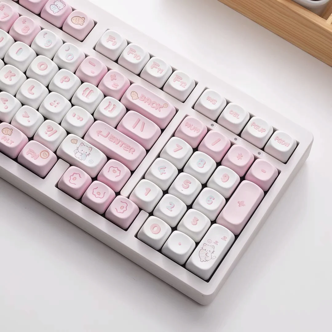 

Kitten eats fish keycap moa height pbt material