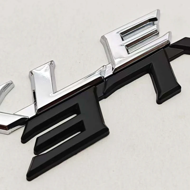 3D Metal Badge Car Letters Rear Trunk Logo XLE Sticker Emblem for Toyota Highlander Corolla Sienna Camry RAV4 XLE Accessories 5