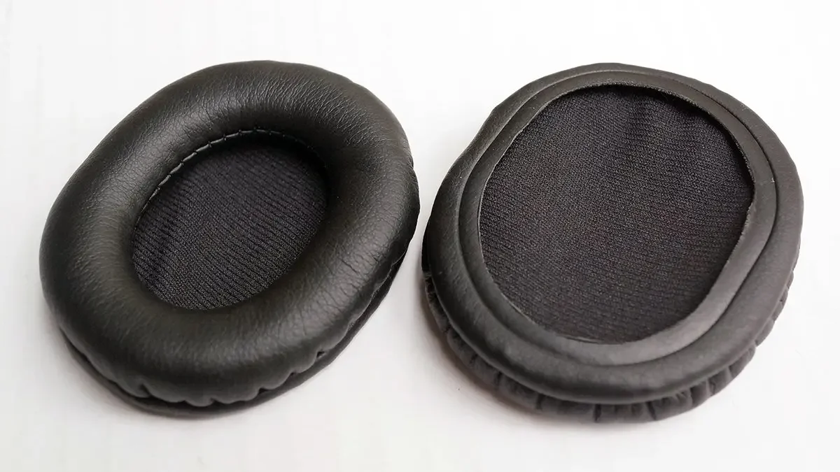 V-MOTA Earpads Compatible with Creative WP-300 WP-350 WP-450 WP300 WP350 WP450 Headphones,Replacement Repair Parts (1 Pair)