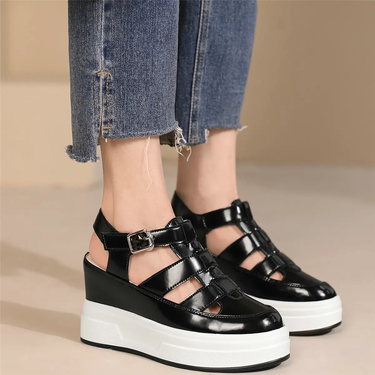 

Fashion Sneakers Women Genuine Leather Wedges High Heel Gladiator Sandals Female Round Toe Chunky Platform Pumps Casual Shoes