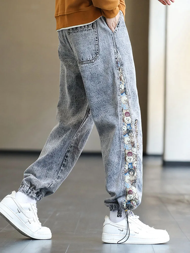 Plus Size Men\'s Jeans Fashion Bear Patchwork Wide Leg Baggy Denim Pants Men Hip Hop Streetwear Straight Jean Trousers 8XL