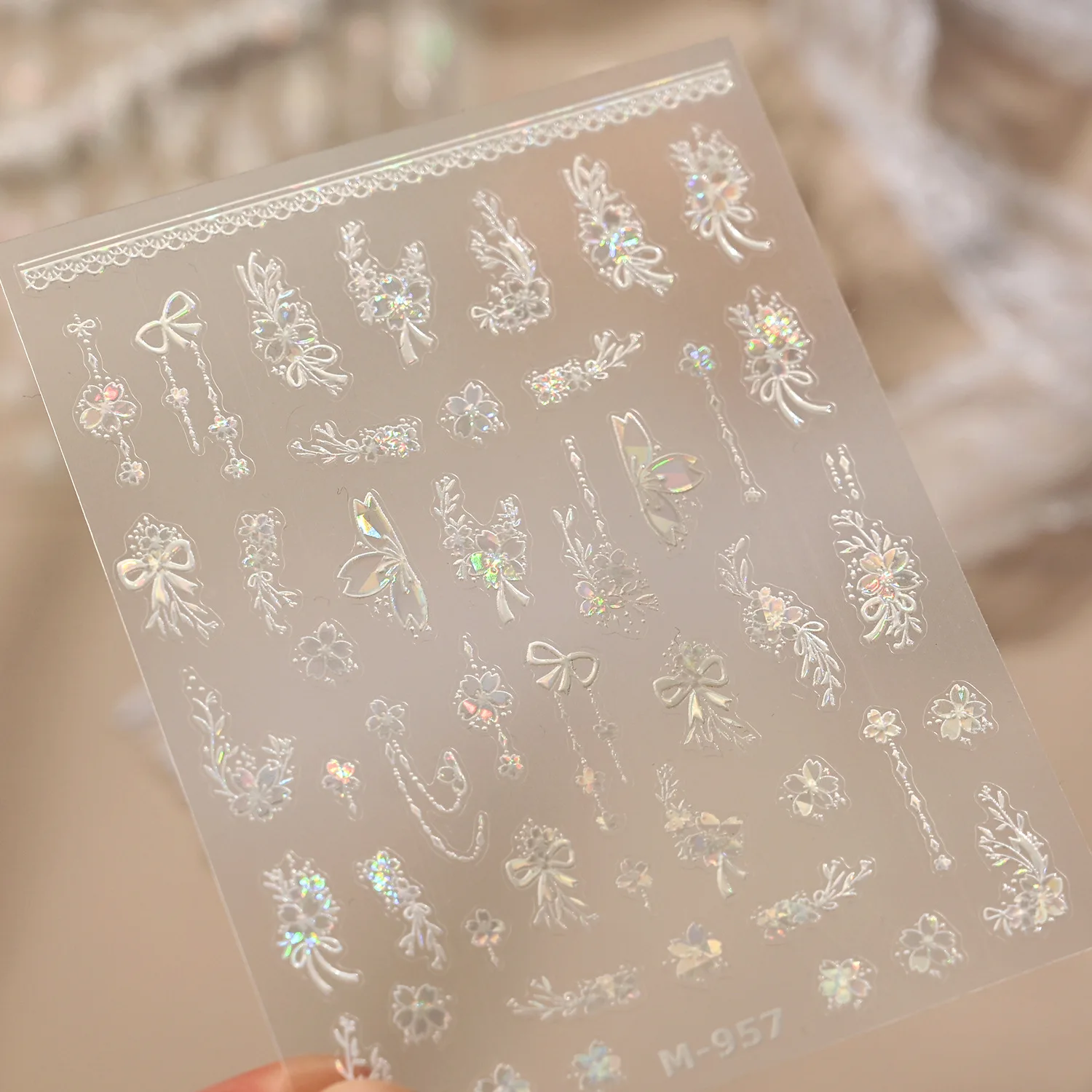 1 Stück 5D Weiche Niedliche Katzen-Kätzchen-Kuchen-Donut GLÜCK WUNSCHEN, GLÜCKLICHES LEBEN Nagelkunst-Aufkleber Geprägte Cartoon-Nagelsticker Maniküre DIY – Detail 13