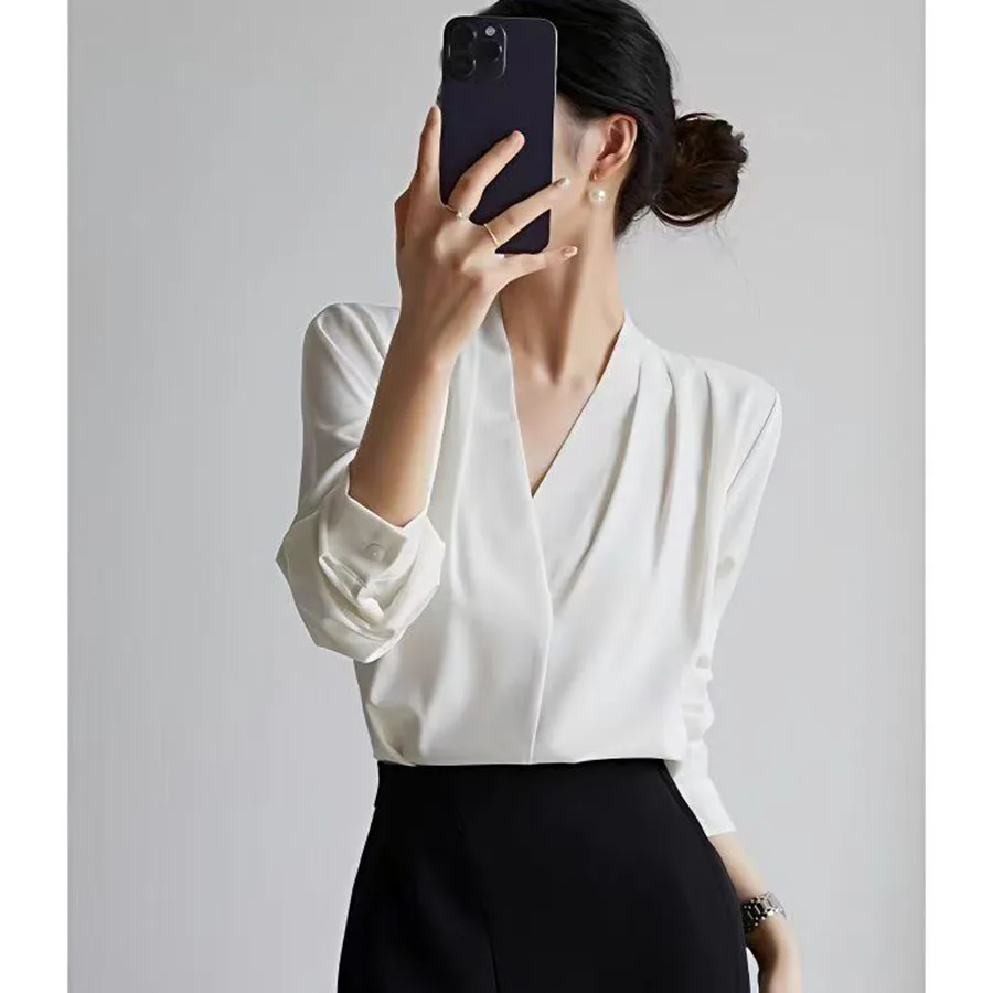 Autumn New Women's Chiffon White V-neck Blouse Long-sleeved White Temperament Office Lady Top Elegant Female Commuter Shirt Chic