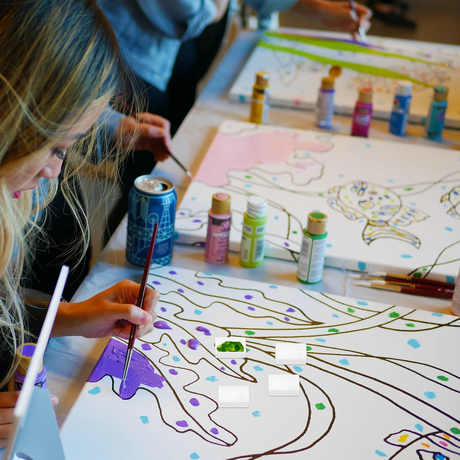 24Pcs Empty Paint Half Pans Small Silicone Palette Trays for DIY Watercolor Paint Storage Portable Mixing Containers