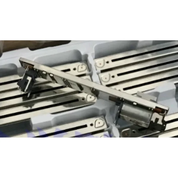 Mixer de controle numérico de fader elétrico RSA0N11M9A0J LS9 M7CL B10k