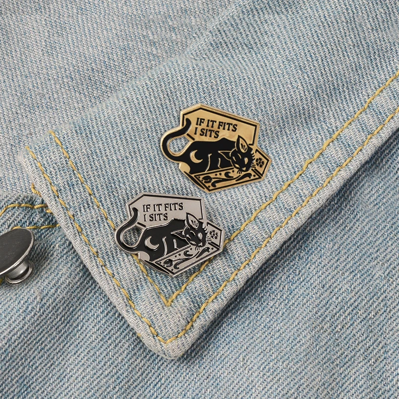 Starry Night Collection Enamel Pins Phonograph Cat Moon Box Badges Custom Brooches Bag Clothes Lapel Pin Punk Black Jewelry