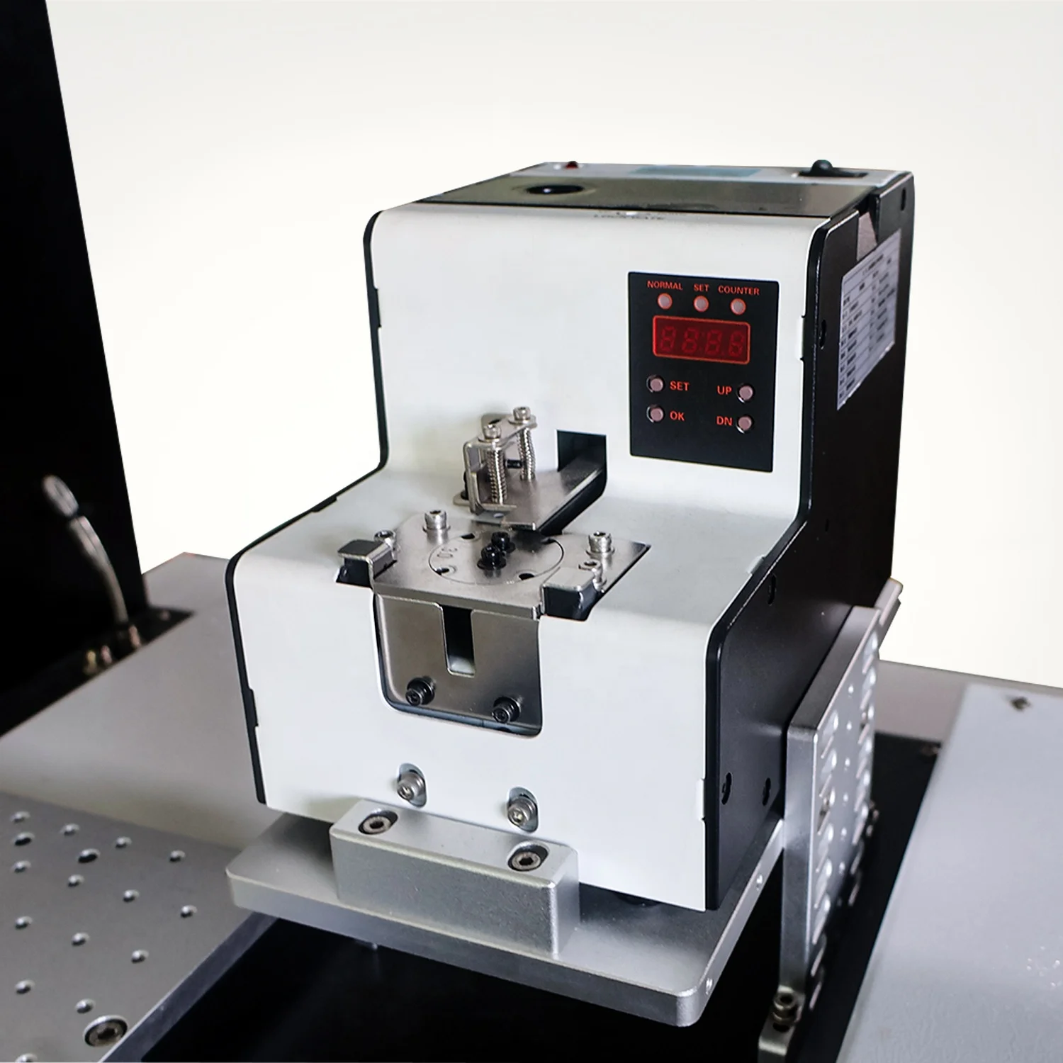 Two-Station Desktop Robot Screwdriver Automatic Pneumatic Screw Fastening Machine LED Module Assembly 220V Blow Motor PLC
