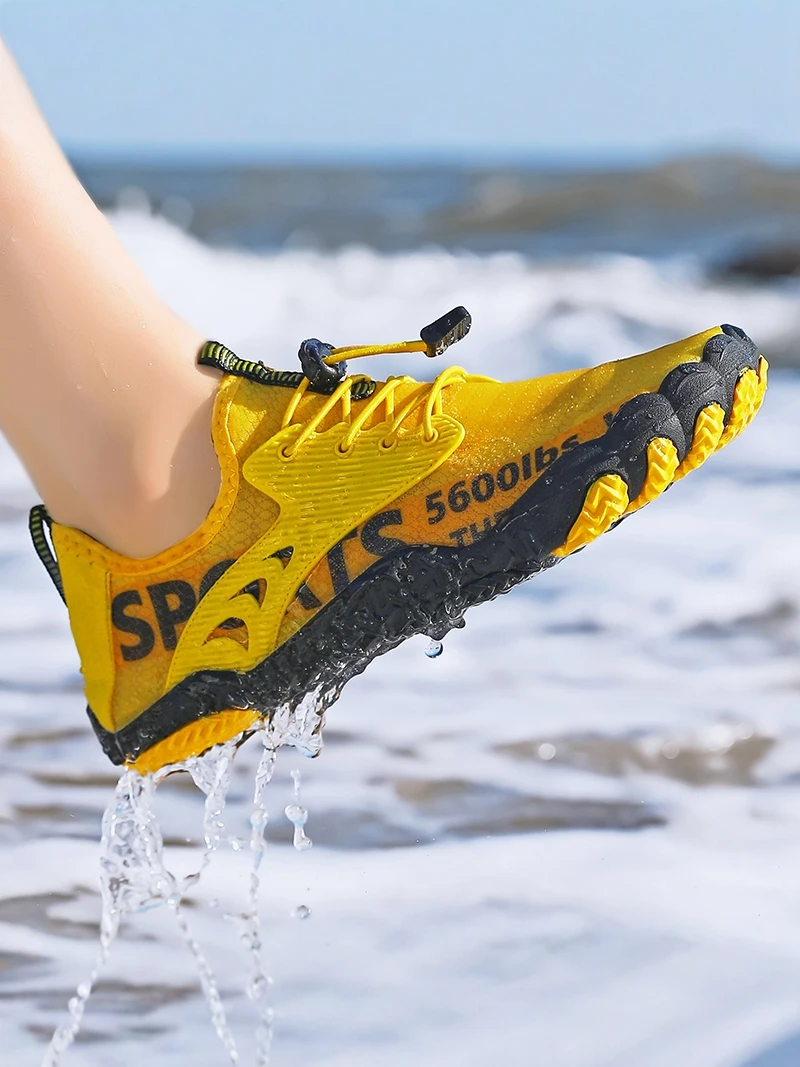 Men's Beach Shoes Summer 2026 New Anti-slip Wear-resistant Outdoor Hiking Water-crossing Quick-drying Stream-wading Sandals