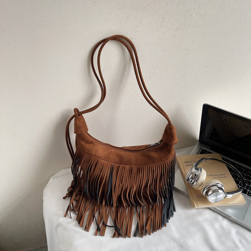 Tas Bahu Satu Rumbai Suede Ret - Half Moon Bag Suede ulasan dan harga