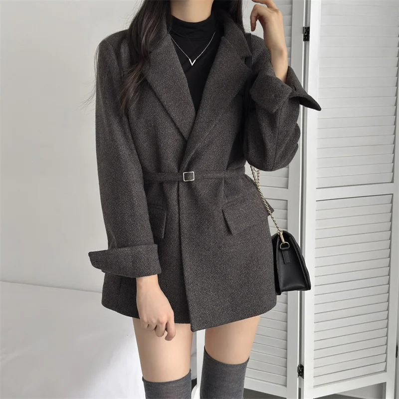 YZJNH 2026 Autumn/Winter New Woolen Coat Women's French Style Collar Strap Waist Woolen Coat Women's Coat
