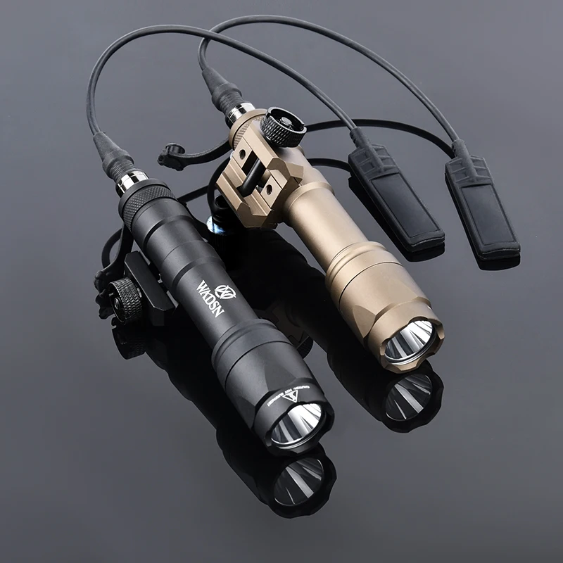 

M600 M600C Flashlight Tactical 600 Lumens Scout Light SF Surefir White LED Light Airsoft Hunting Lamp Fit 20mm Picatinny Rail