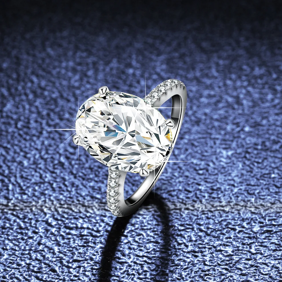 

18K gold special-shaped moissanite PT950 platinum 5 carat egg-shaped pigeon egg moissanite ring