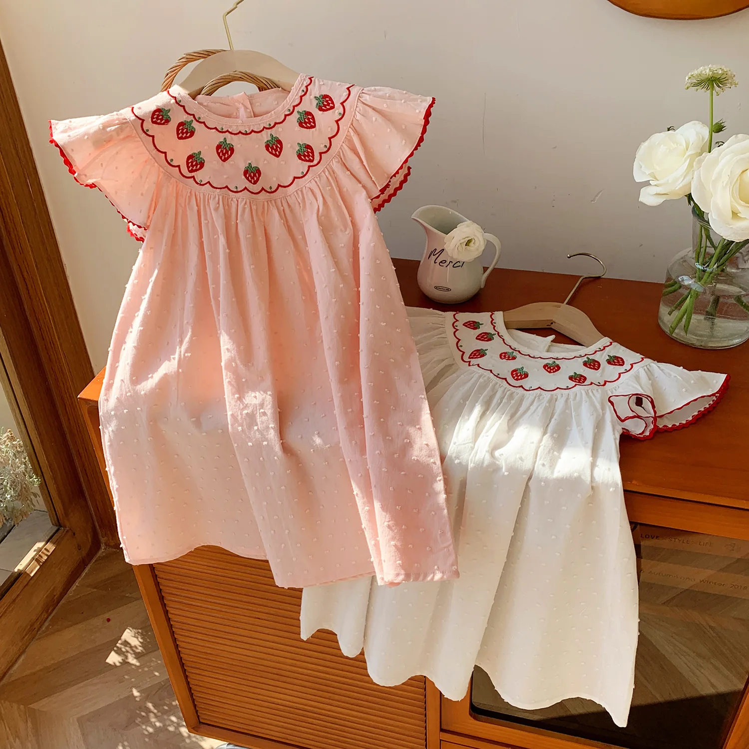 

A-line Cotton Dresses 1-8Y Children Dots Vestidos 2025 Summer New Kids Girls Dress Cute Embroidery Strawberry Flying Sleeve